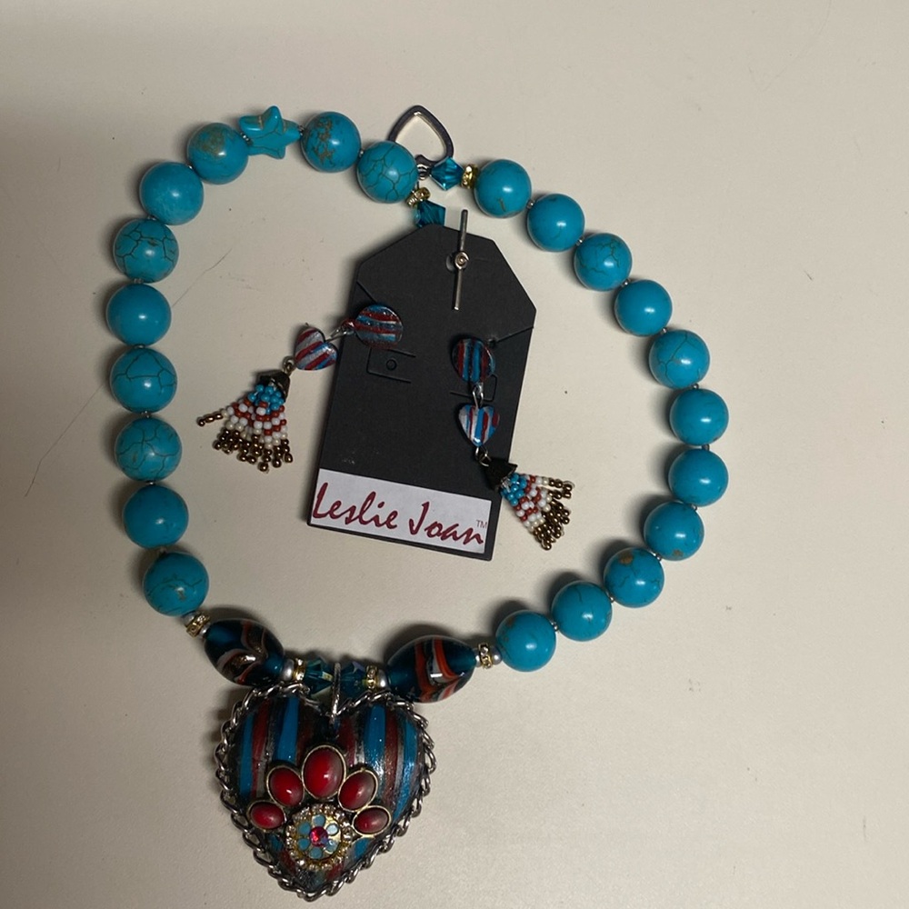 Turquoise color Necklace and earrings by Leslie Joan.